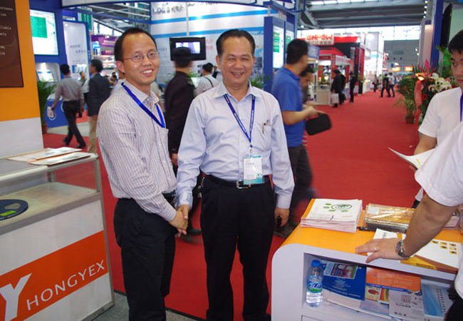 宏业兴会展留影